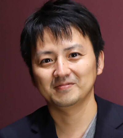 山次 健三 写真