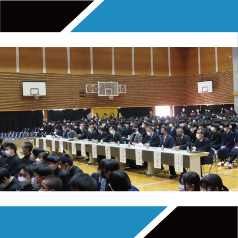千葉県立千葉商業高校の課題研究全校発表会に千葉大学IMOの片桐特任教授が出席しました。